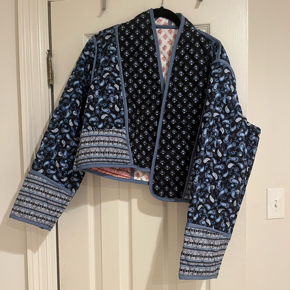 Quilted reversible jacket - Picture 1 of 6